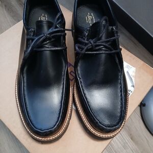 Black Leather Women's Shoes